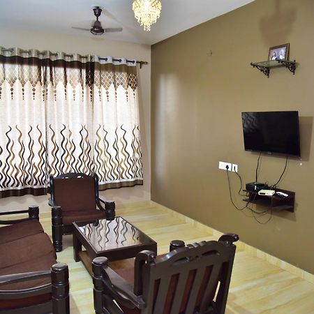 Fieldstone Lovely 2 Bhk Ac Apartment Talaulim ห้อง รูปภาพ