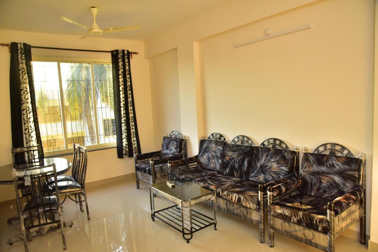 Fieldstone Lovely 2 Bhk Ac Apartment Talaulim ภายนอก รูปภาพ
