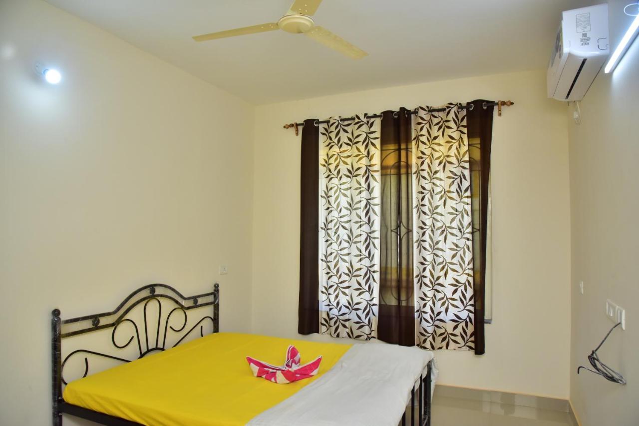 Fieldstone Lovely 2 Bhk Ac Apartment Talaulim ภายนอก รูปภาพ