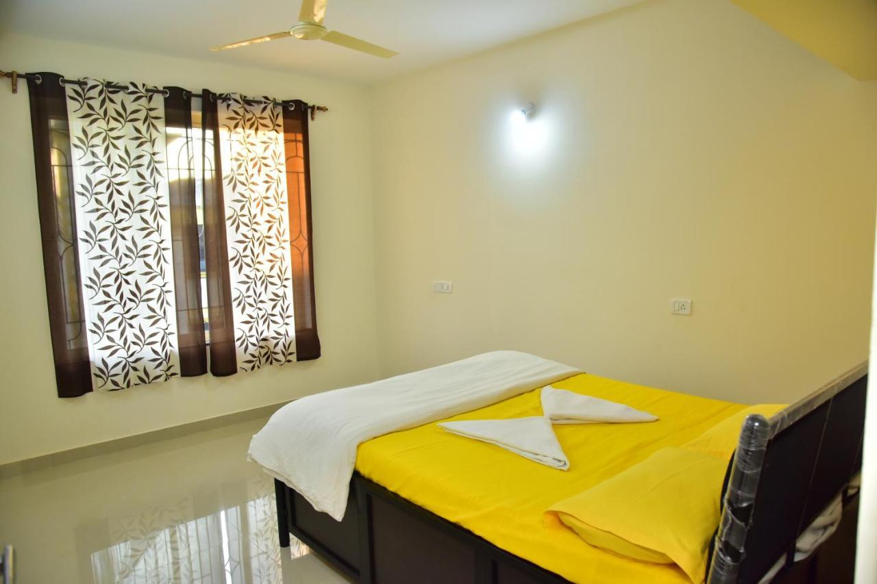 Fieldstone Lovely 2 Bhk Ac Apartment Talaulim ภายนอก รูปภาพ